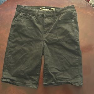 Black Bermuda denim shorts